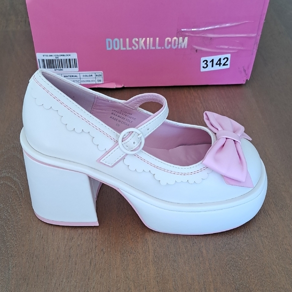 Dolls Kill Sugar Thrillz Vegan Leather Platform Mary Jane Heels - Cream/Pink - Picture 1 of 12